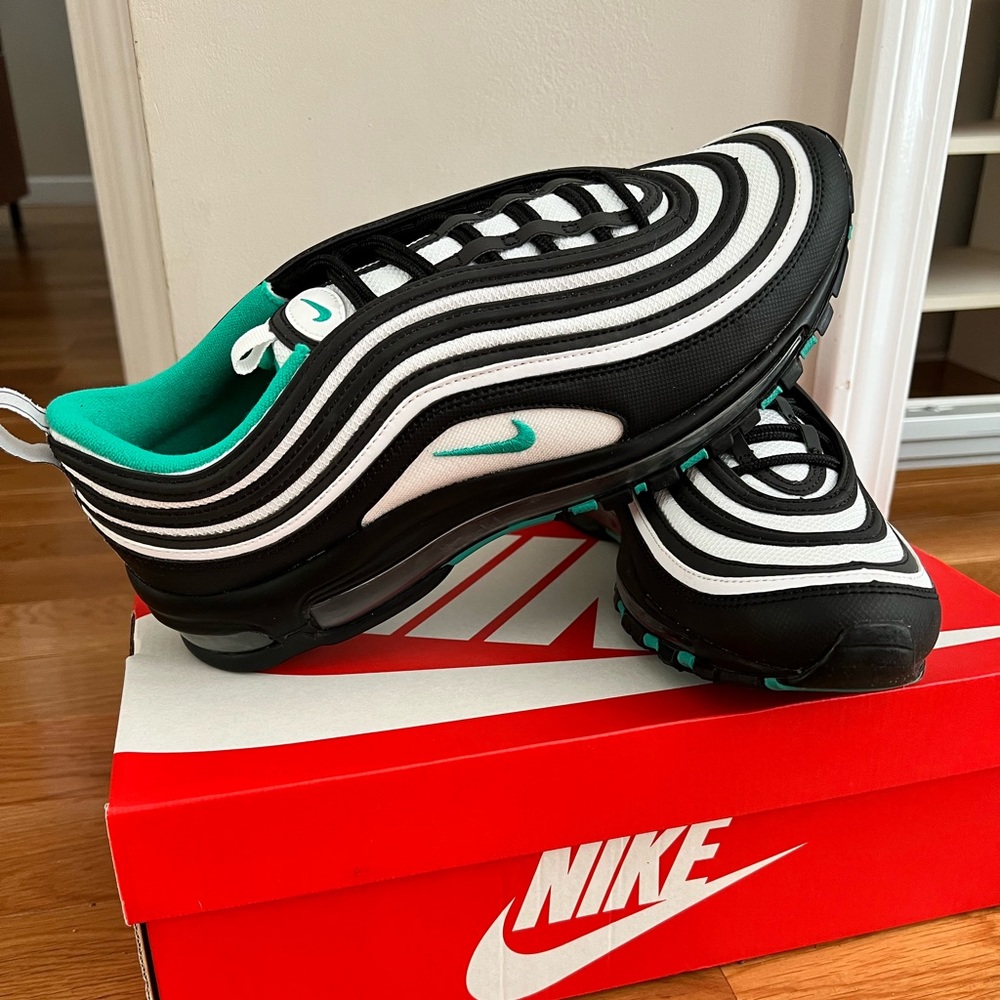Men’s Nike AirMax 97s